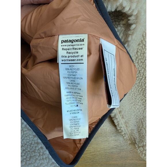 Patagonia Classic Retro-X Fleece Jacket Kids Large Natural Smolder 65625FA24 NWT - Picture 4 of 5